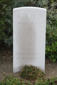 Les Baraques Military Cemetery Sangatte - Su Chih Yu, 